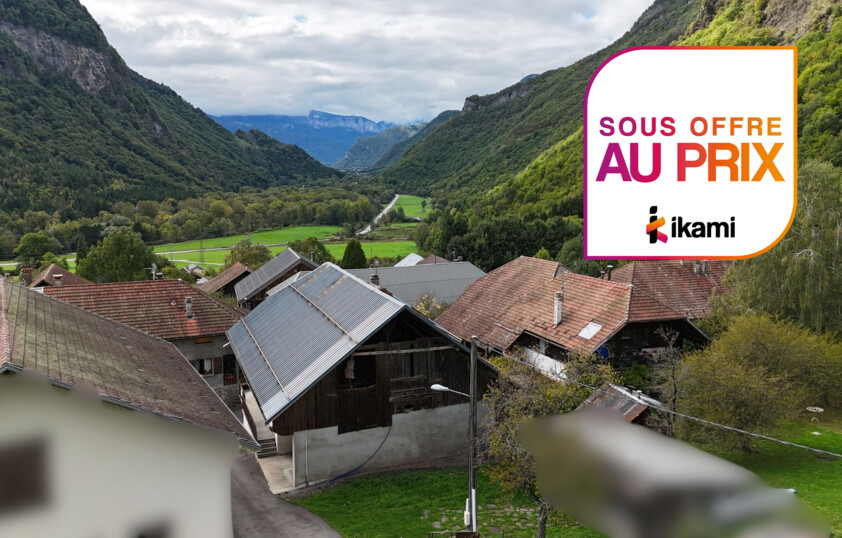 Maison à réhabiliter à Ugine   304 m2 avec caves, balcon et potentiel loft !