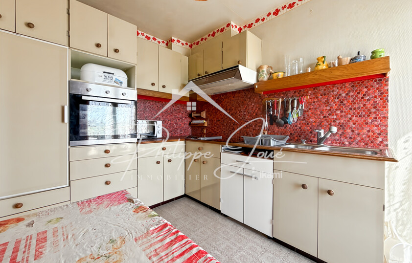 Maison 6 pièces de 125 m2 Secteur Saint-Valérien 89150