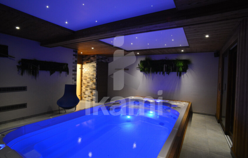 Chalet d’exception skis aux pieds, Le Corbier, domaine des Sybelles