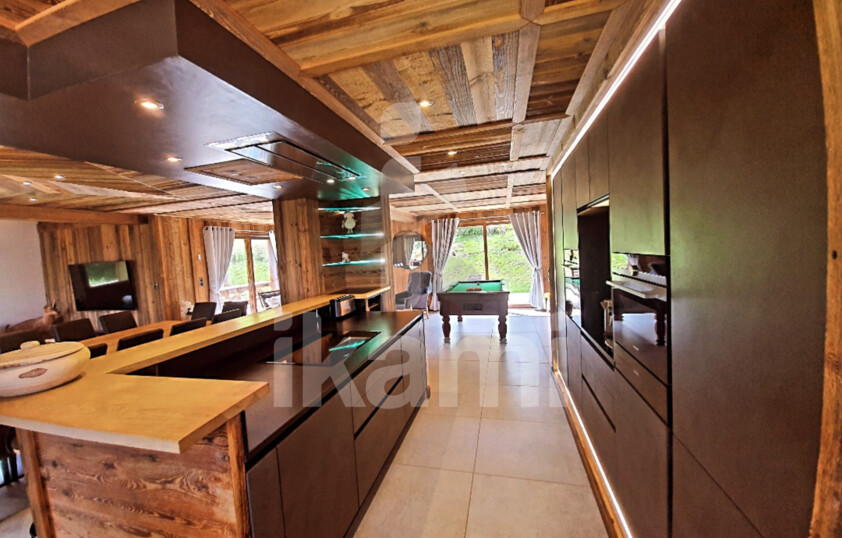 Chalet d’exception skis aux pieds, Le Corbier, domaine des Sybelles