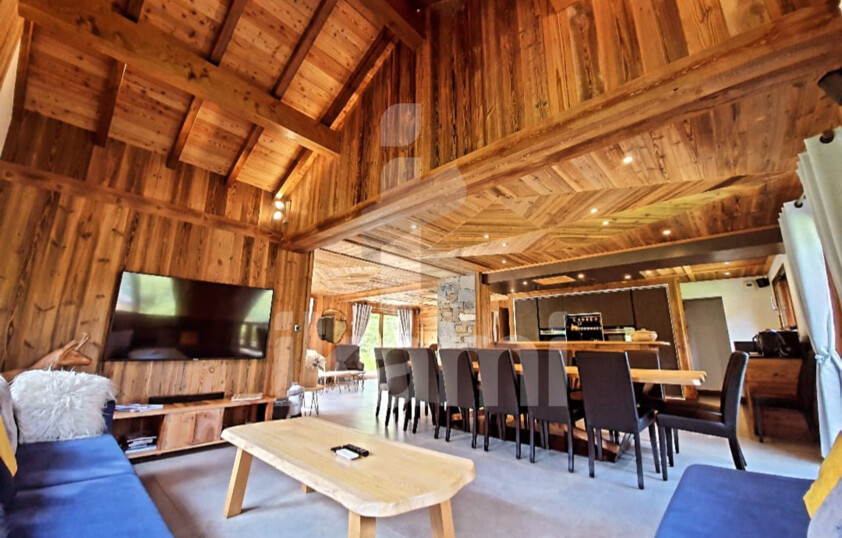 Chalet d’exception skis aux pieds, Le Corbier, domaine des Sybelles