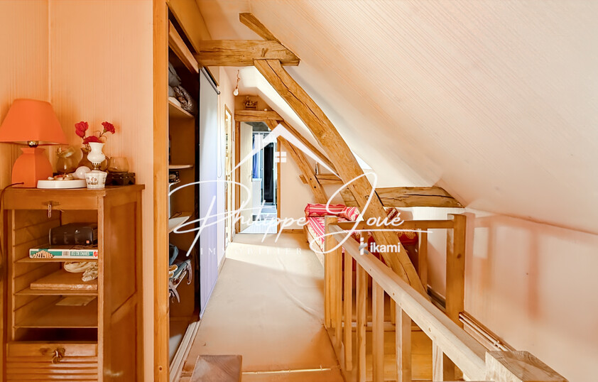 Maison 5 pièces de 100 m2 à St Maurice aux Riches Hommes 89190