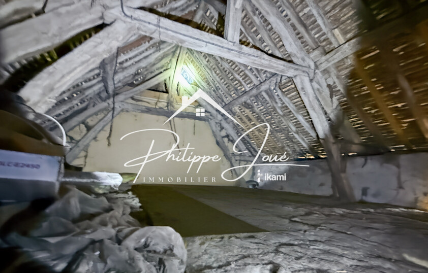 Maison 5 pièces de 100 m2 à St Maurice aux Riches Hommes 89190