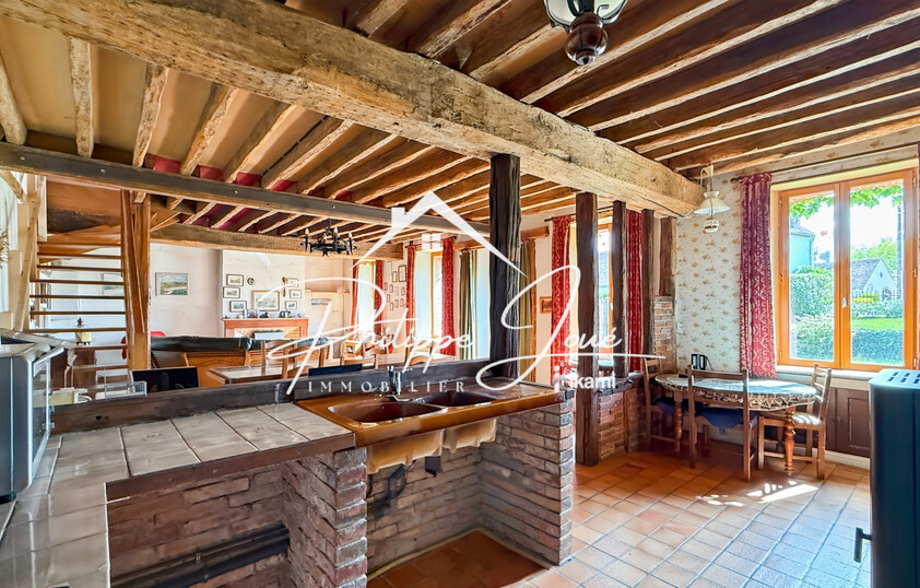 Maison 5 pièces de 100 m2 à St Maurice aux Riches Hommes 89190