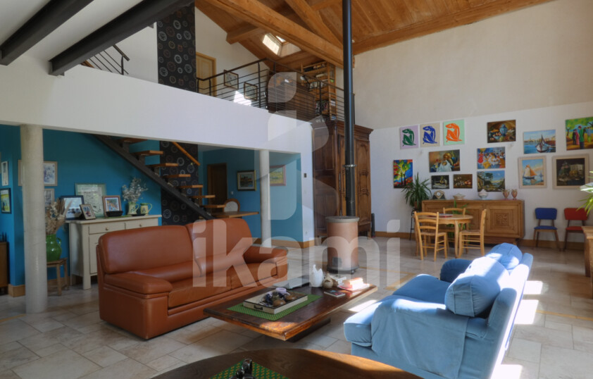Maison 198 m2    4 chambres, sous-sol, nature & calme   Pont-de-Barret