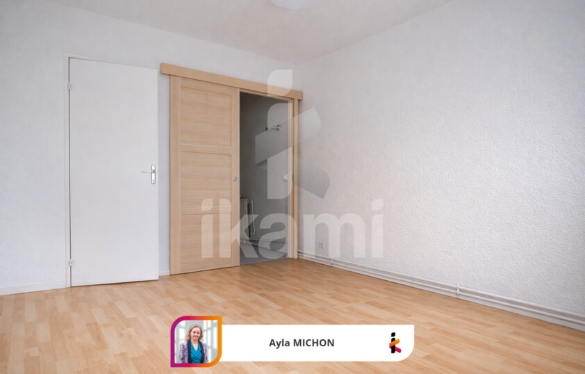 Appartement 5 pièces 104 m2 Grenoble    3 chambres, bureau, terrasse, garage -- 99 000 € HAI