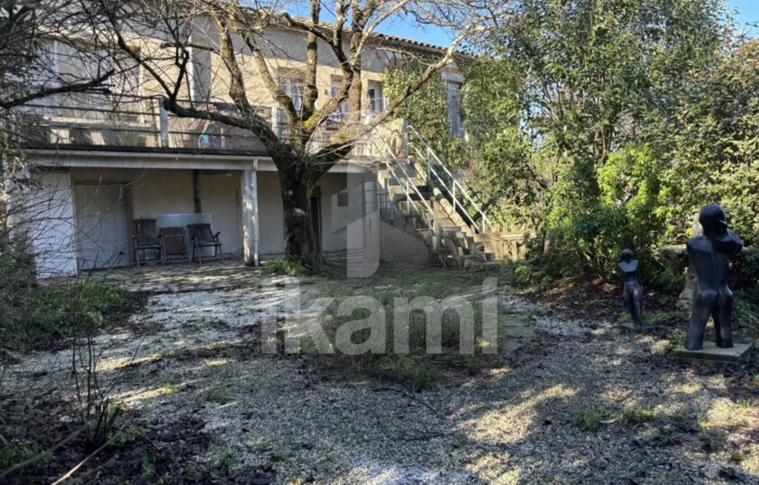 MAISON - 170 m2 - F4 + F2 - TERRASSE - JARDIN - GARAGE