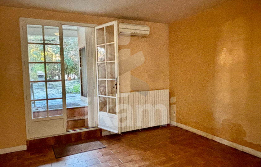 MAISON - 170 m2 - F4 + F2 - TERRASSE - JARDIN - GARAGE