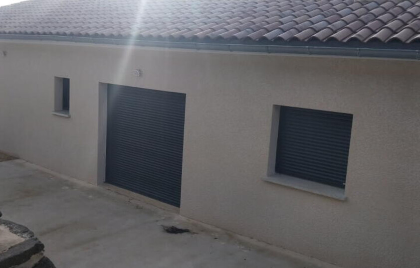 MAISON 125 m2 sur terrain de 590 m2 à CLERIEUX (26)