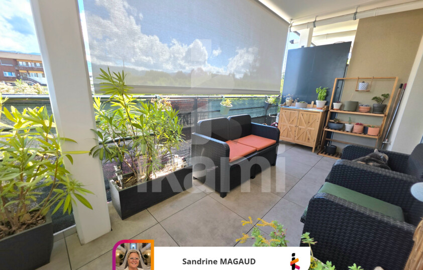 Appartement T3 avec terrasse