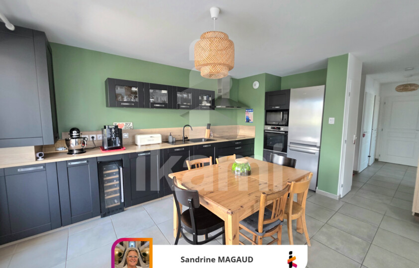 Appartement T3 avec terrasse