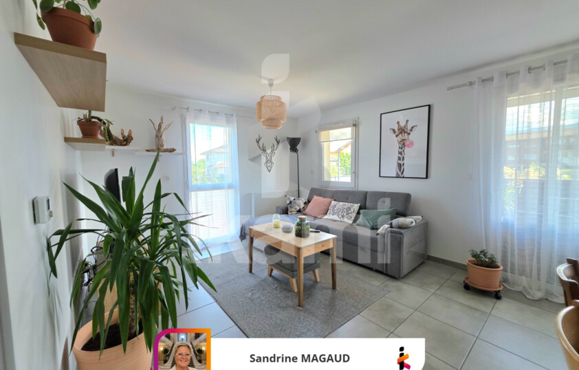 Appartement T3 avec terrasse