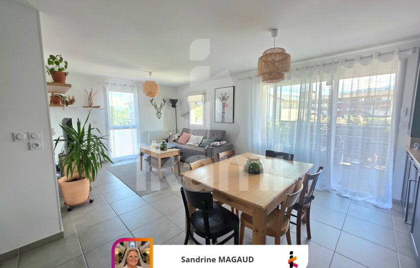 Appartement T3 avec terrasse