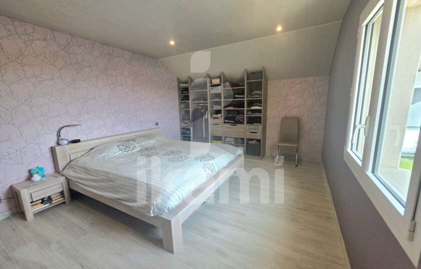 Maison contemporaine de 164 m2 avec piscine