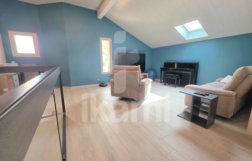 Maison contemporaine de 164 m2 avec piscine