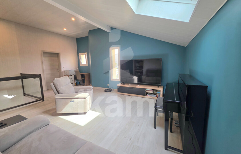 Maison contemporaine de 164 m2 avec piscine