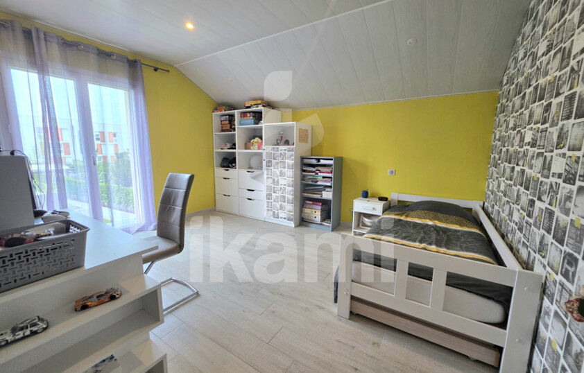 Maison contemporaine de 164 m2 avec piscine
