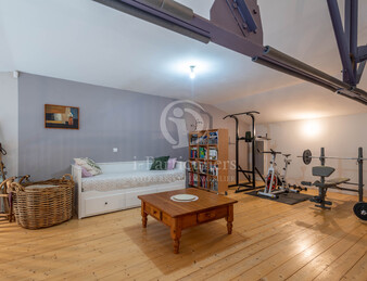 EXCLUSIVITE - Maison atypique de 187 m2 avec piscine