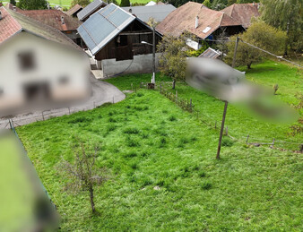 Maison à réhabiliter à Ugine   304 m2 avec caves, balcon et potentiel loft !