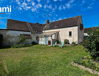 Maison 6 pièces de 130 m2 à Coulours (89190)