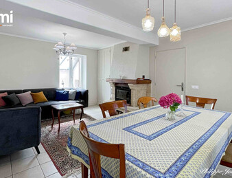 Maison 6 pièces de 130 m2 à Coulours (89190)