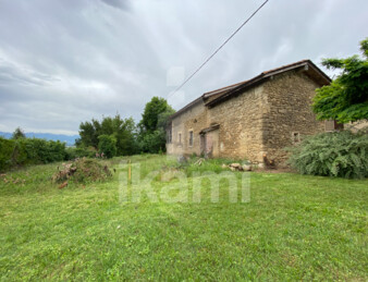 GENISSIEUX, Grange en pierre 80m2 avec un potentiel rénovation de 160 m2