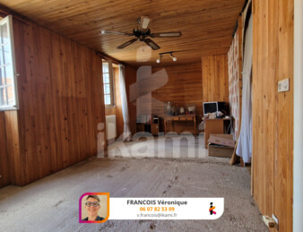 GRANDE MAISON DE VILLE PROCHE TOUTES COMMODITES