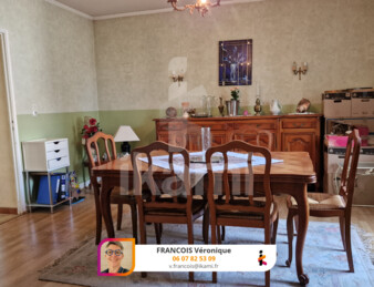 GRANDE MAISON DE VILLE PROCHE TOUTES COMMODITES