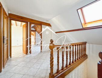 Maison 7 pièces de 180 m2 à St Clément (89100)