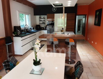 MAGNIFIQUE PROPRIETE DE 10000 m2