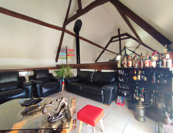 Idéal Investisseurs ! Bâtisse de 300 m2