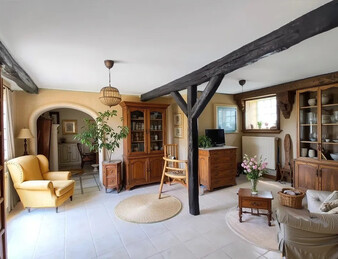 Idéal Investisseurs ! Bâtisse de 300 m2