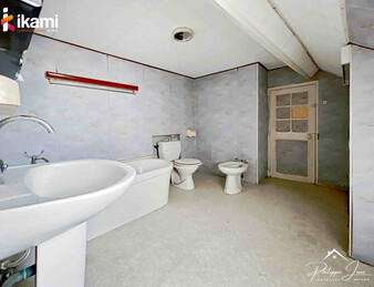 Maison 5 pièces de 120 m2 à Villeneuve l'Archevêque (89190)