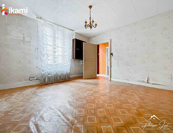 Maison 5 pièces de 120 m2 à Villeneuve l'Archevêque (89190)