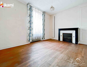 Maison 5 pièces de 120 m2 à Villeneuve l'Archevêque (89190)