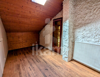 VIF Maison 230 m2 avec studio indépendant Terrain d'environ 3000 m2