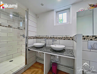 Maison 7 pièces de 171 m2 à Thorigny sur Oreuse (89260)