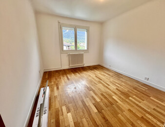 Magnifique T4 101 m2 en attique triple exposition Gilly sur Isère