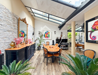 Maison 8 pièces de 240 m2 à Sens (89100)