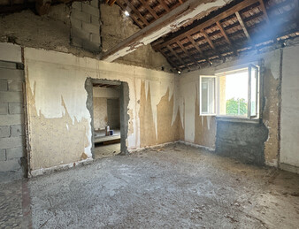 PLATEAU A AMENAGER 133 M2 - SAINT MARCELLIN