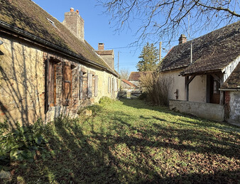 Maison 4 pièces de 86 m2 à Courgenay (89190)