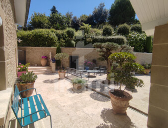 Maison 7 pièces 177 m2 GENISSIEUX