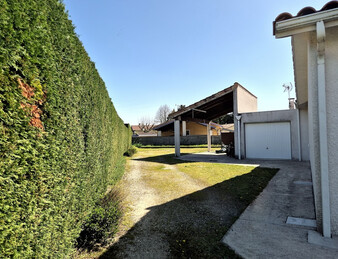 Grande maison familiale plain-pied Les Ors