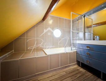 Maison 7 pièces de 205 m2 secteur Pont sur Yonne 89140