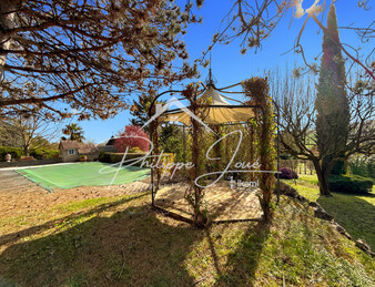 Maison 7 pièces de 205 m2 secteur Pont sur Yonne 89140