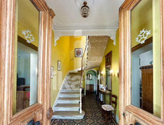 MAISON DE MAÎTRE- 250 m2- PISCINE- PARC