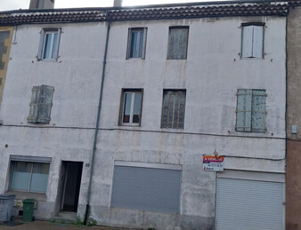 IMMEUBLE   à LIVRON