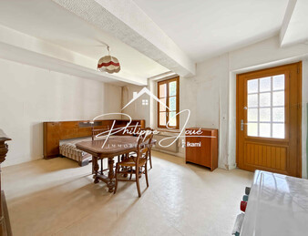 Maison 7 pièces de 165 m2 à Nailly 89100