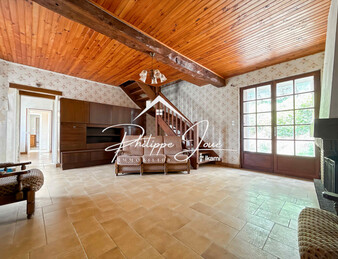 Maison 7 pièces de 165 m2 à Nailly 89100
