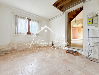 Maison 5 pièces 101 m2 à Villeneuve la Guyard 89340